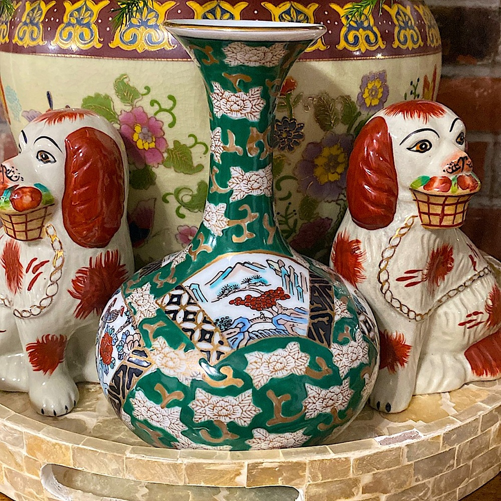 Gold Imari Antique Japanese Vase